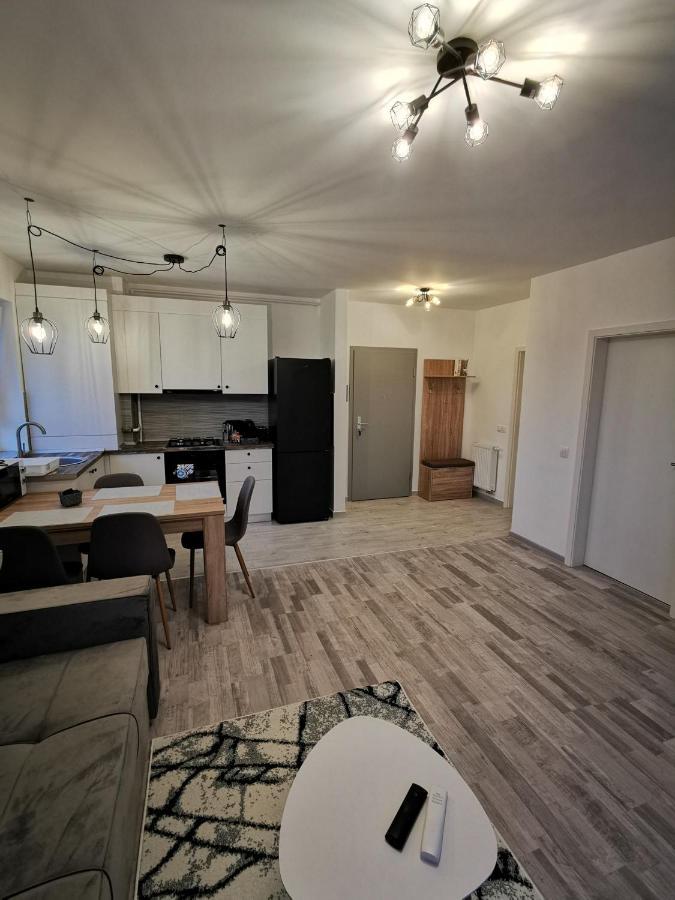 Teo Apartment 브라쇼브 외부 사진